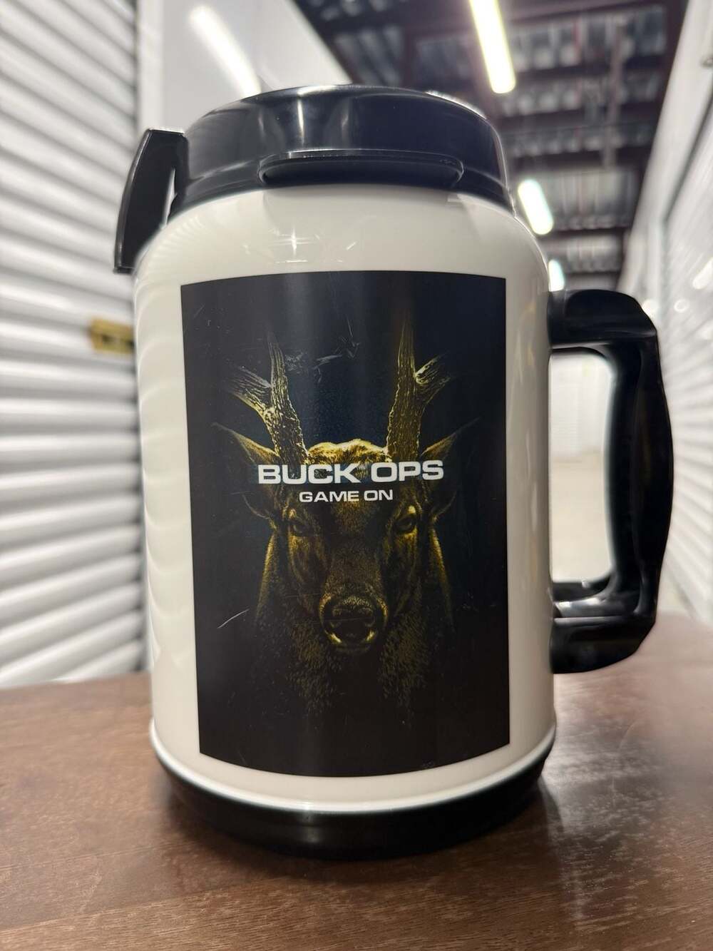 Whirley DrinkWorks Buck Wear 64 Oz Mug